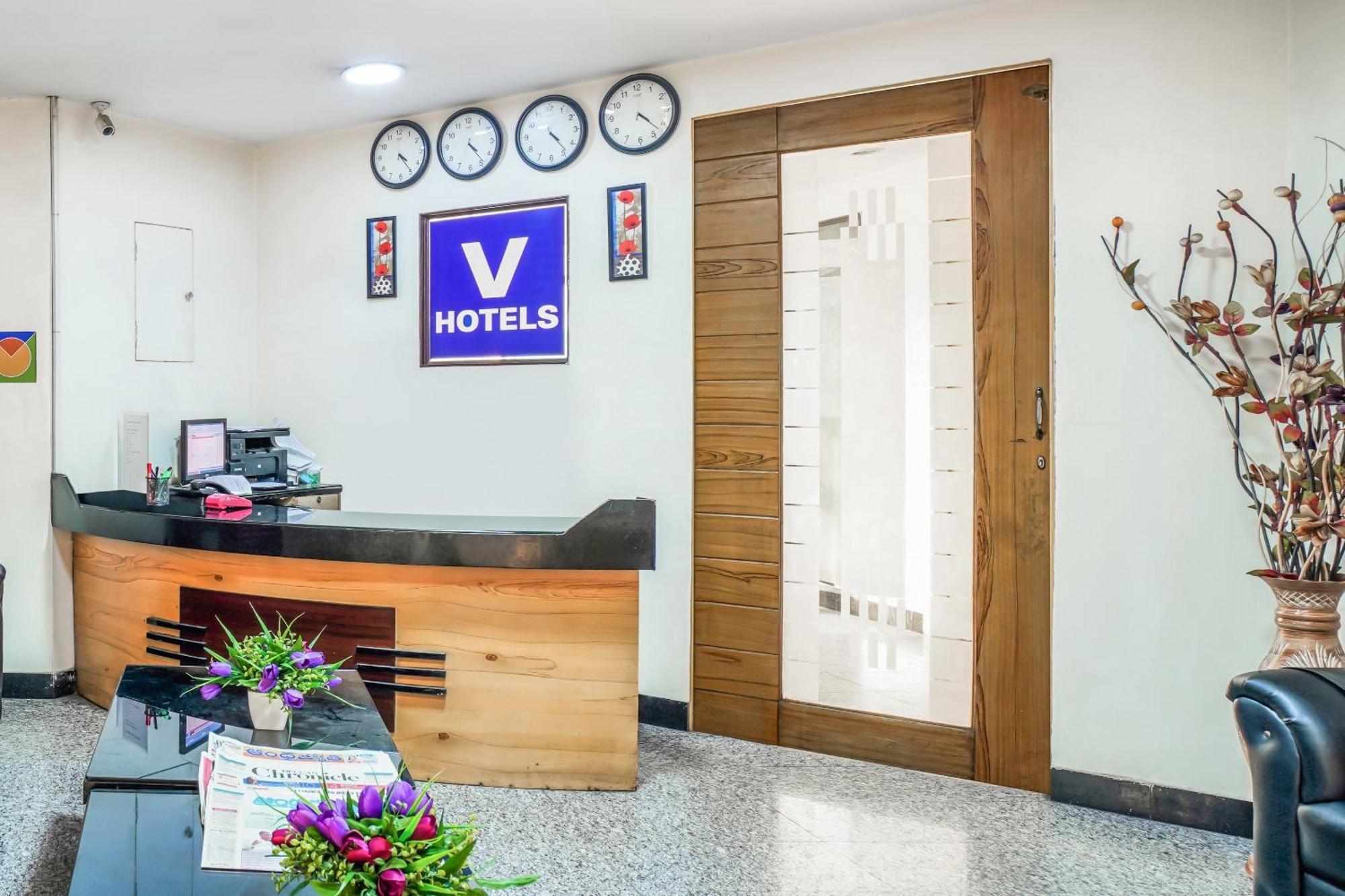 Hanvi Inn Hyderabad Exterior photo
